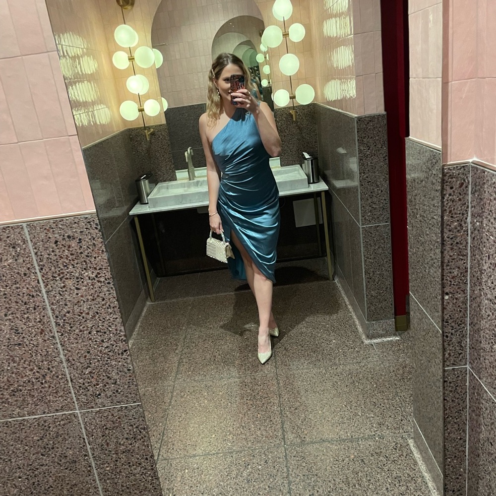 Elliat: Cassini blue dress